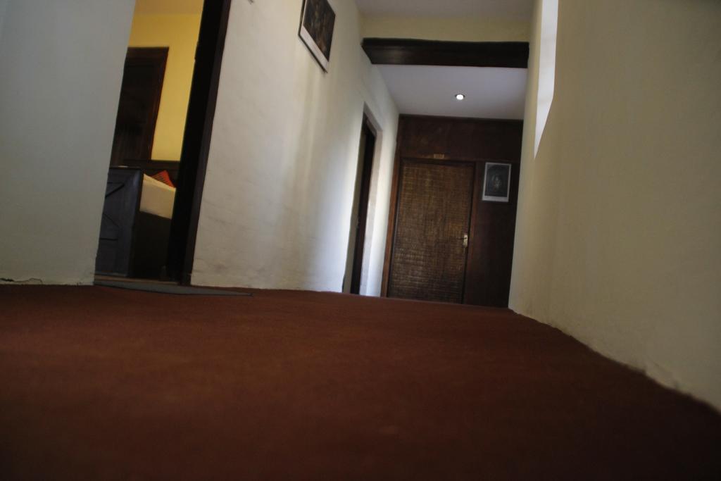 Hotel Peace N Park Katmandu Kültér fotó