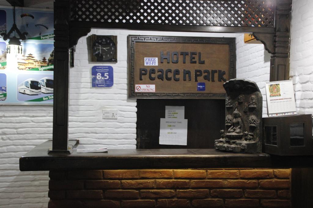 Hotel Peace N Park Katmandu Kültér fotó